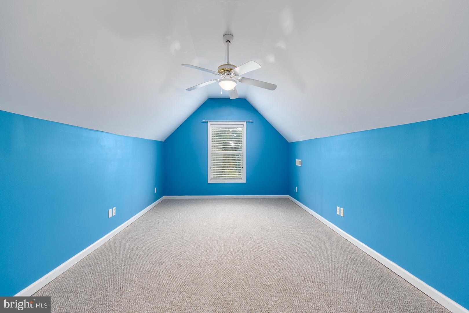 4904 RAVENWOOD ROAD