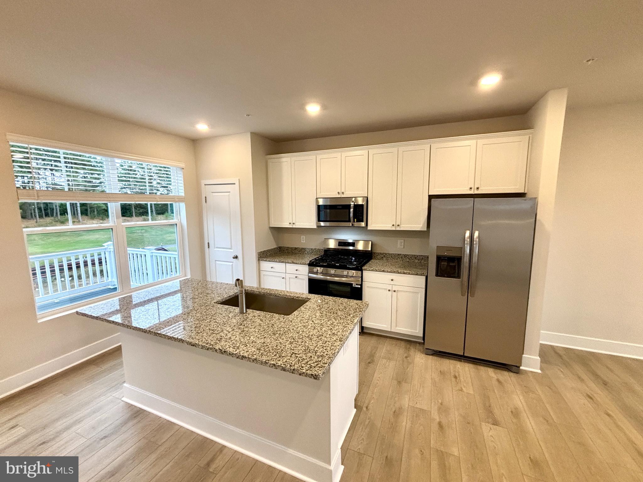 2212 WINTERBERRY LANE I