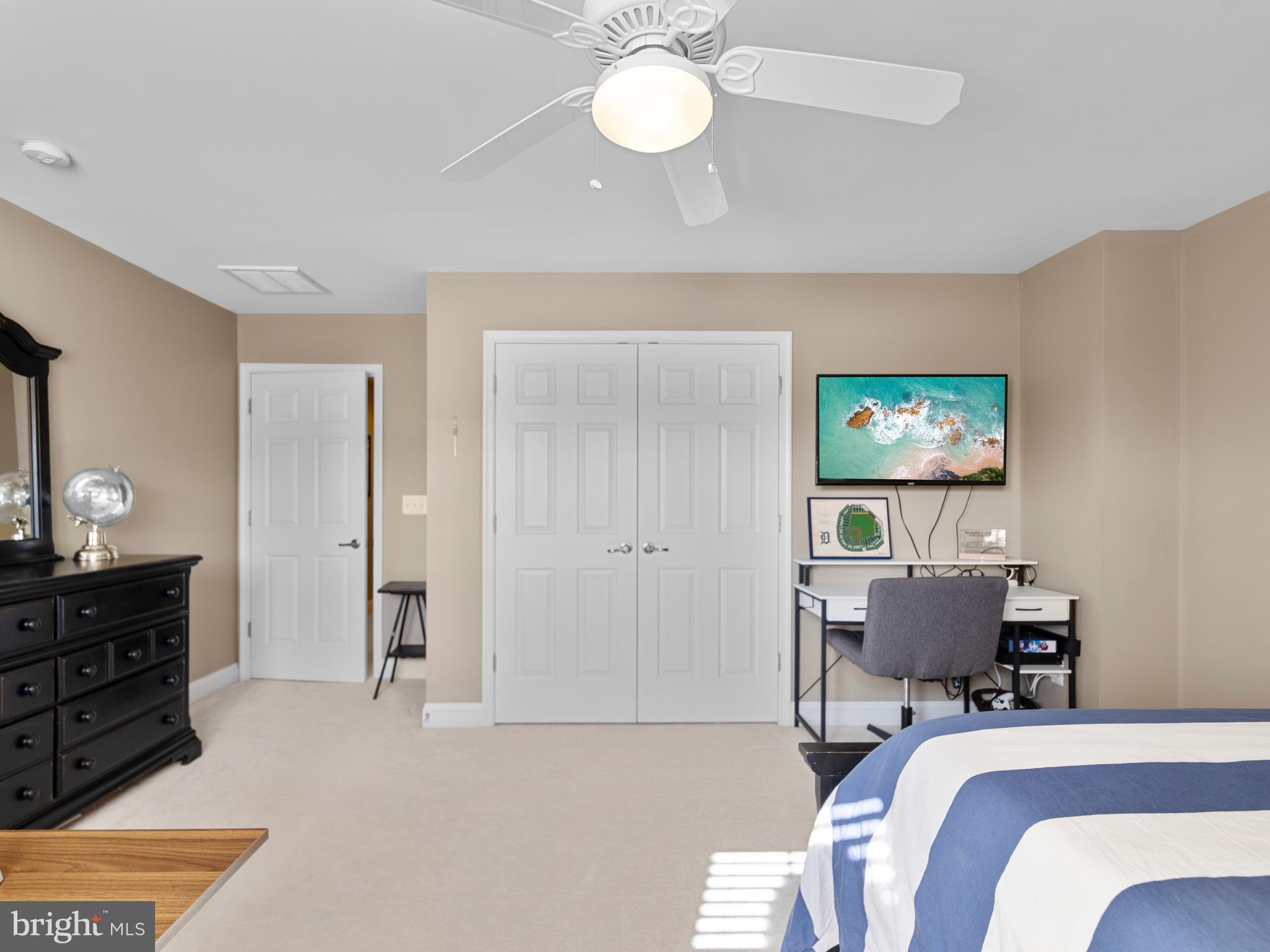 127 REGULATOR DRIVE N