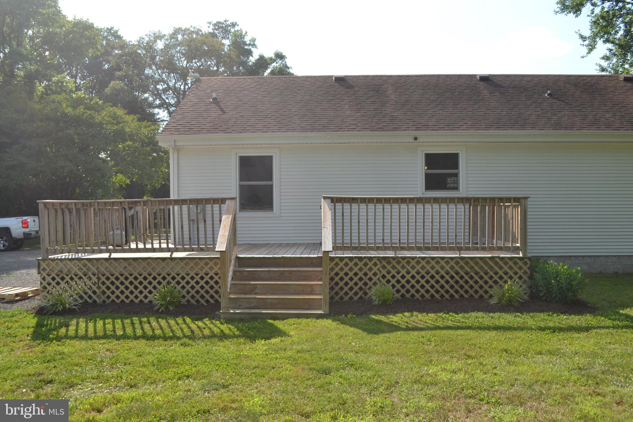 7221 HUBBARD ROAD