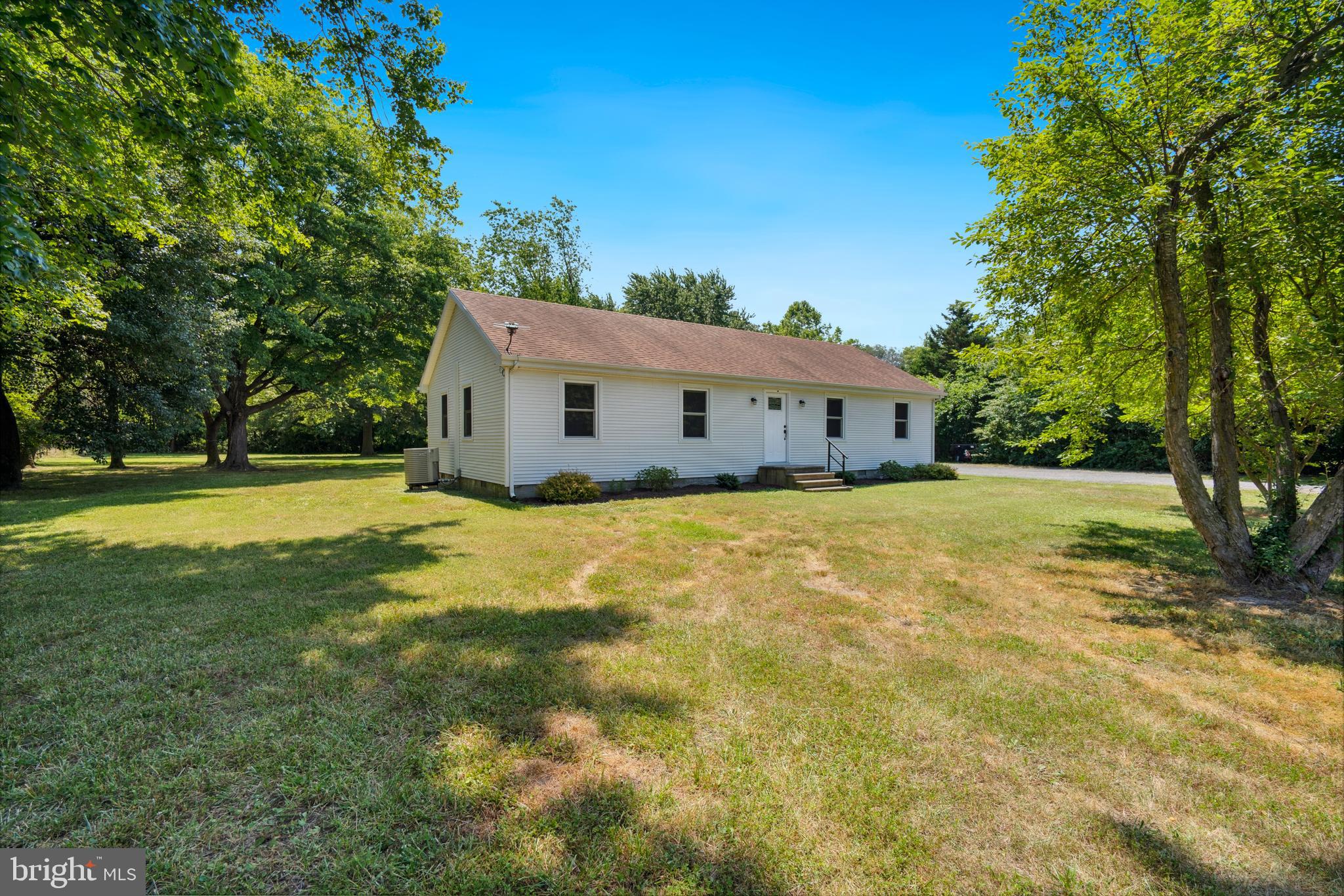 7221 HUBBARD ROAD