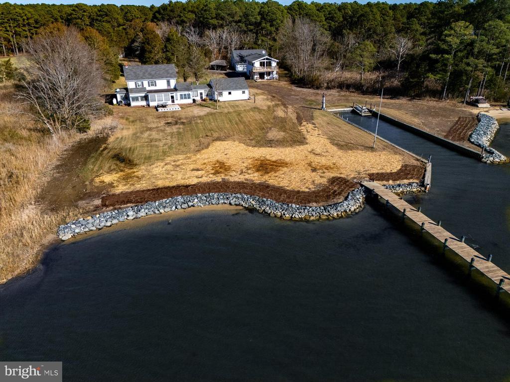 1308 TOWN POINT ROAD