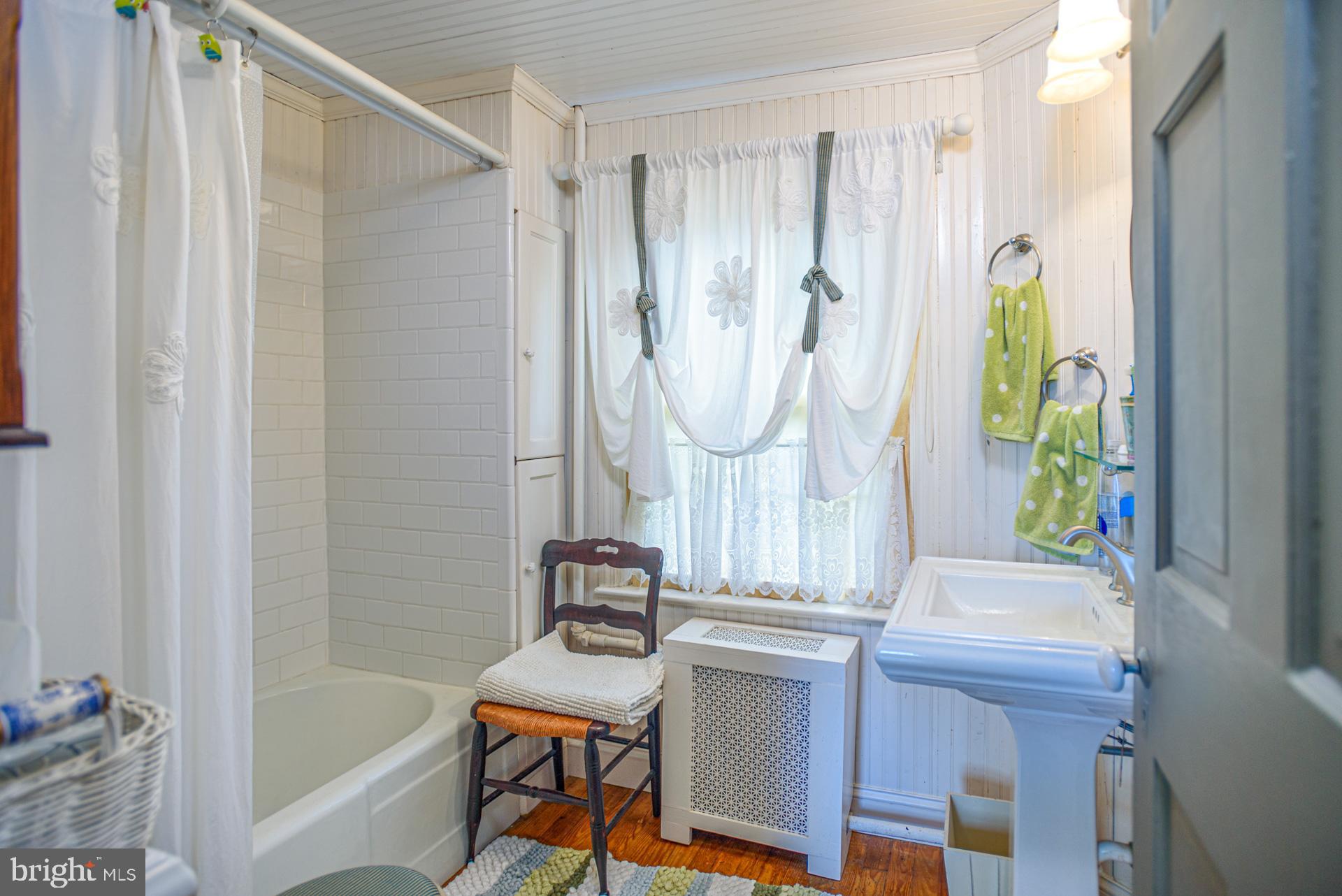 1308 TOWN POINT ROAD