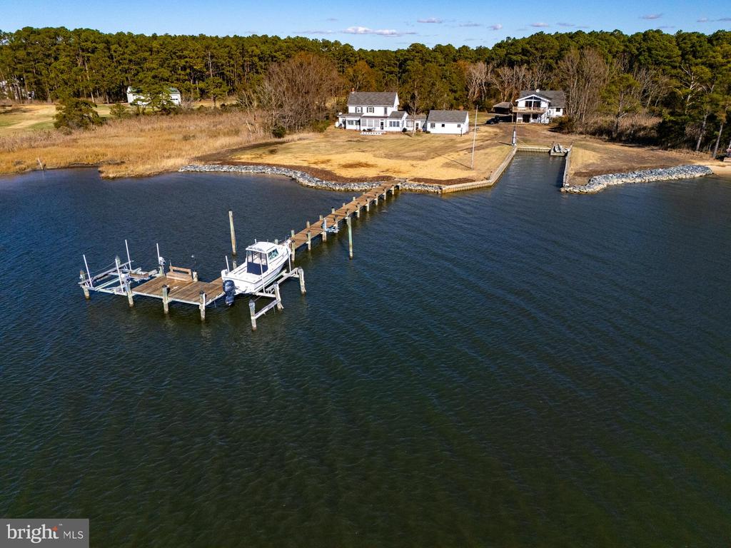 1308 TOWN POINT ROAD