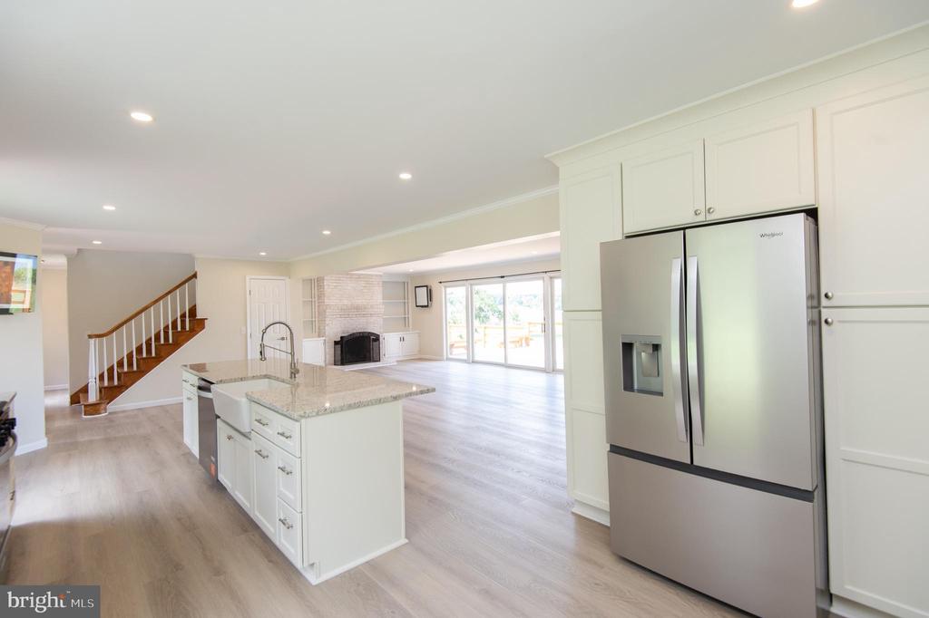 1619 PERSEUS ROAD