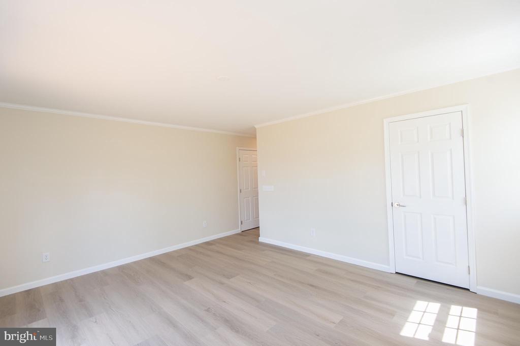 1619 PERSEUS ROAD