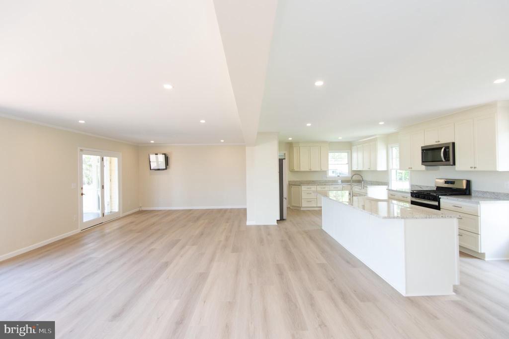 1619 PERSEUS ROAD
