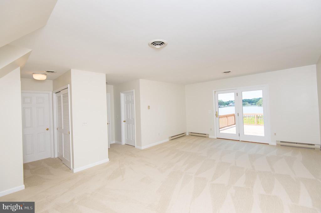 1619 PERSEUS ROAD