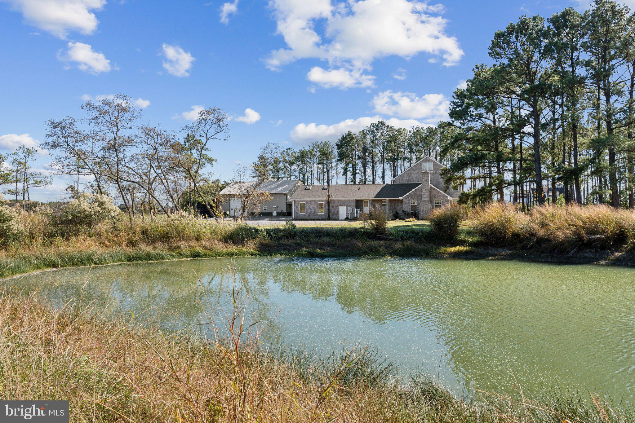 5253 RAGGED POINT ROAD