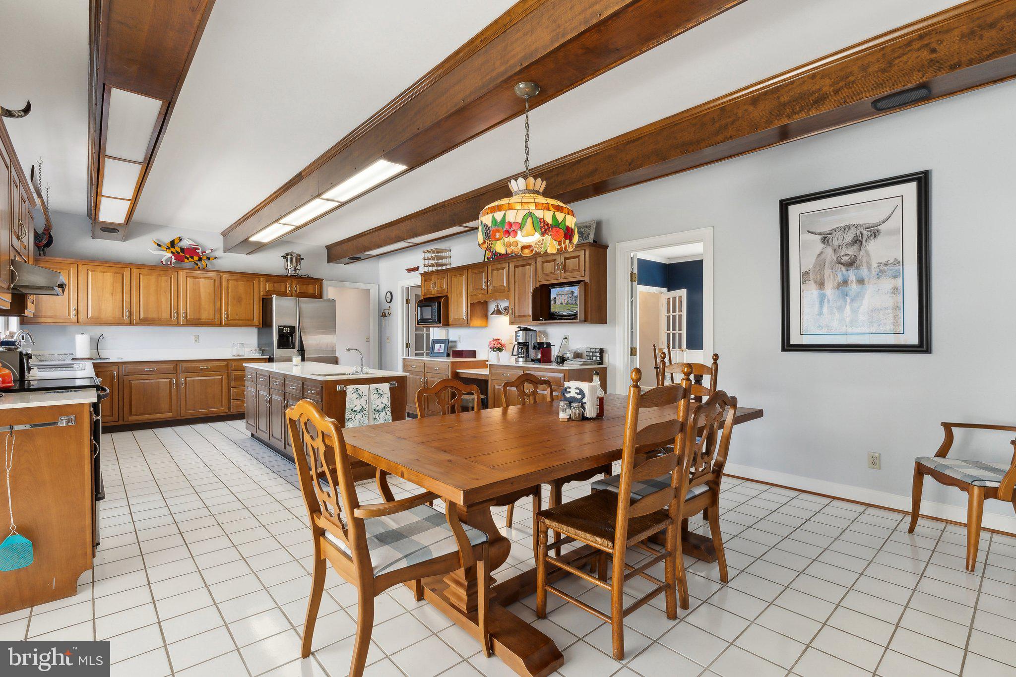 5253 RAGGED POINT ROAD