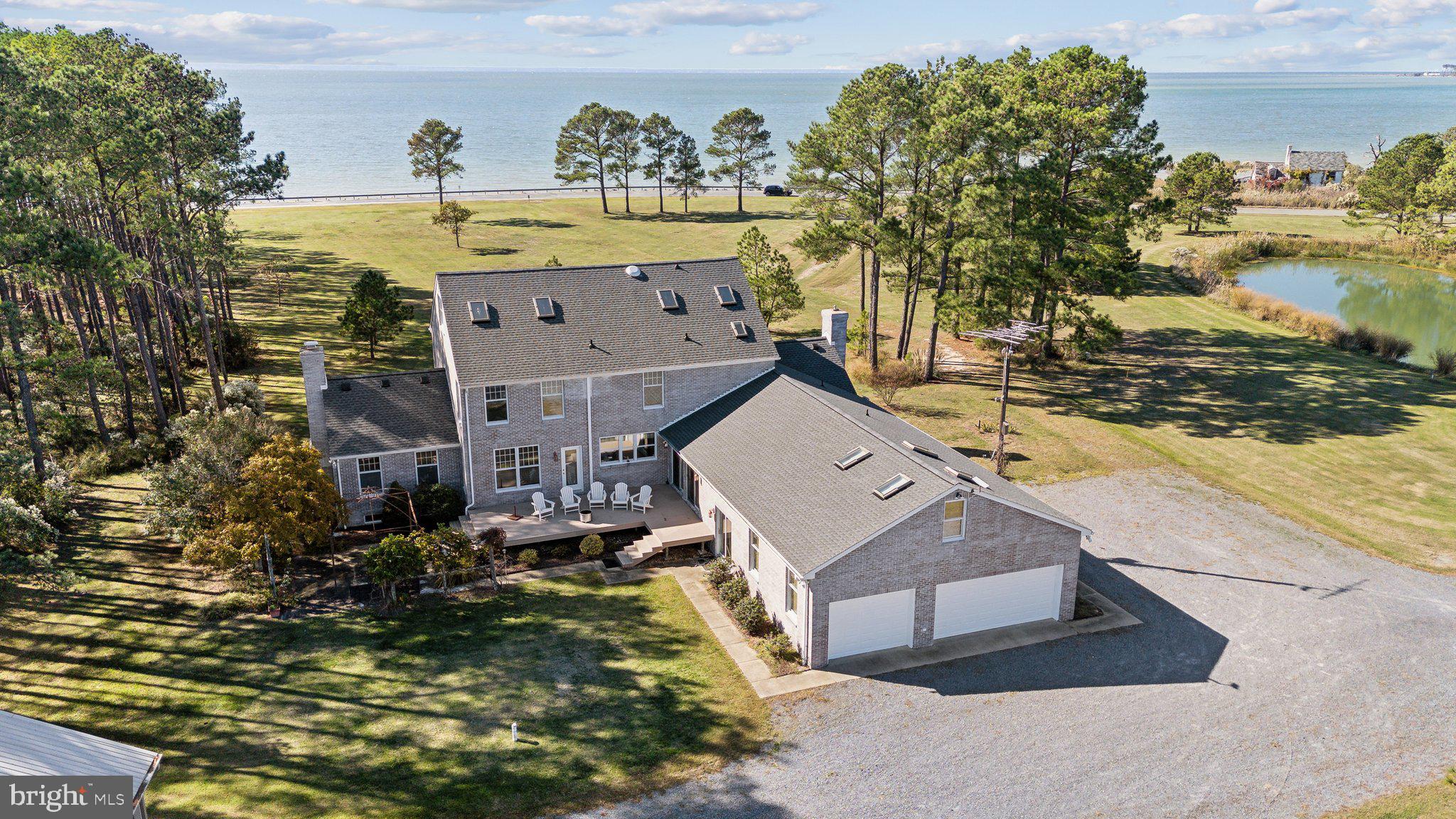 5253 RAGGED POINT ROAD