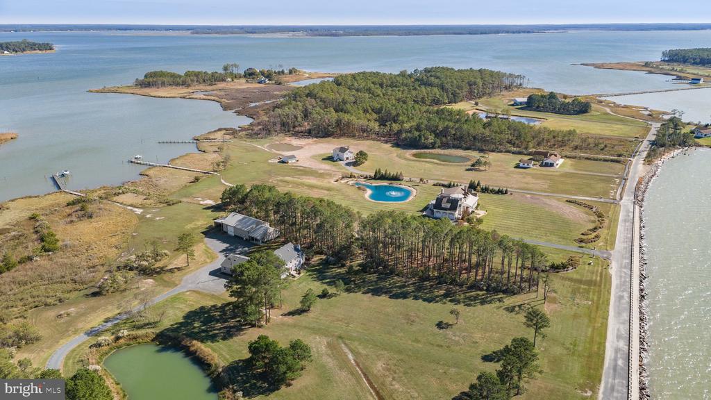 5253 RAGGED POINT ROAD