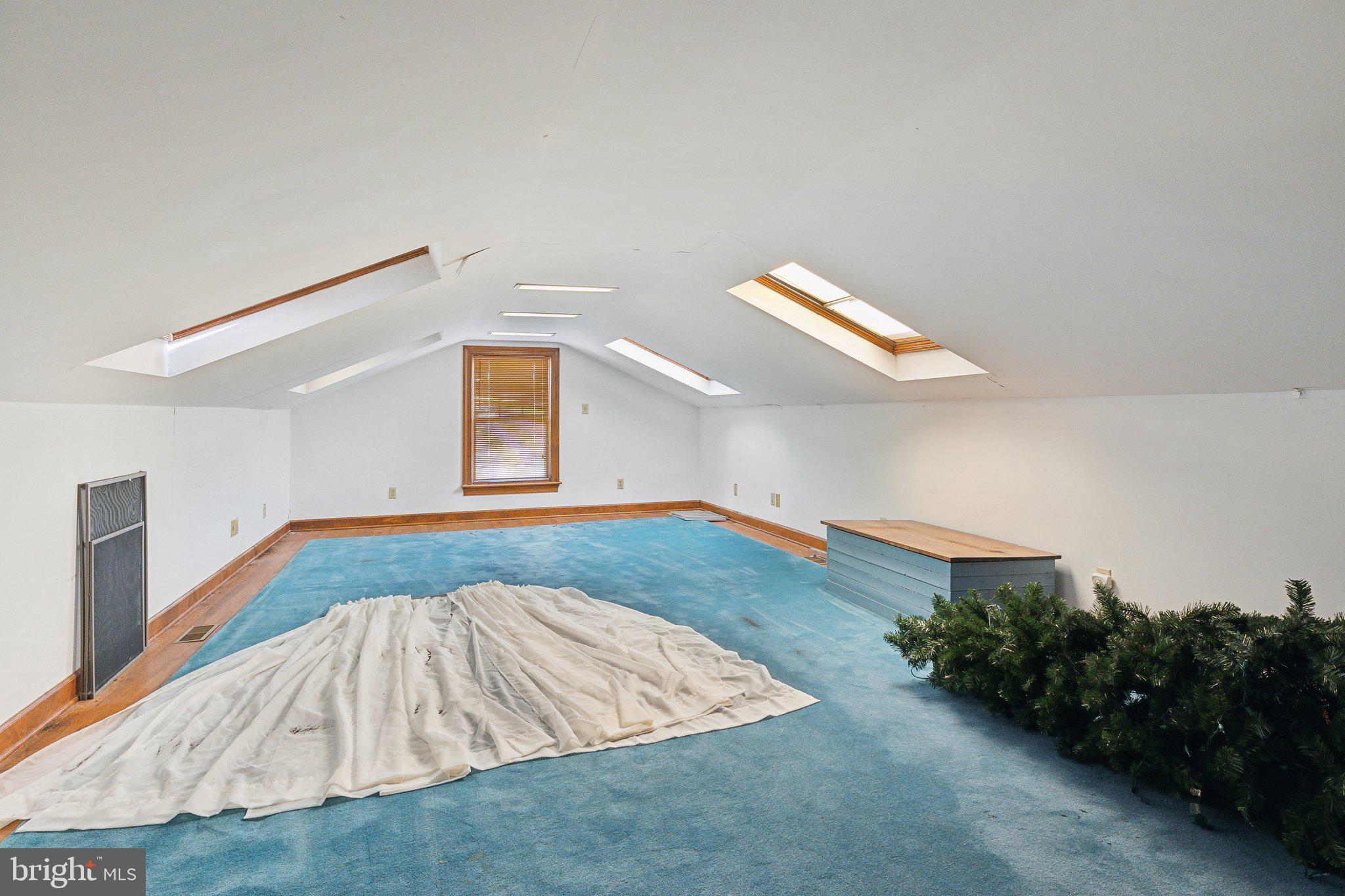 5253 RAGGED POINT ROAD