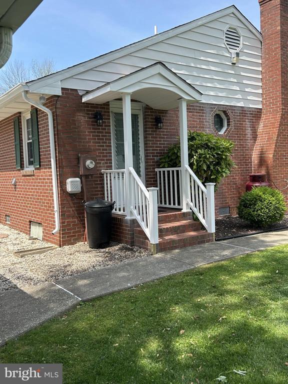 2 NANTICOKE ROAD