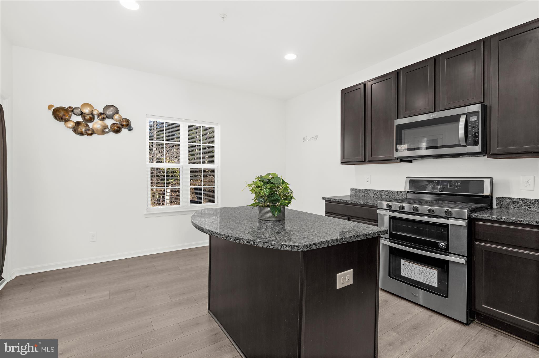 150 REGULATOR DRIVE N