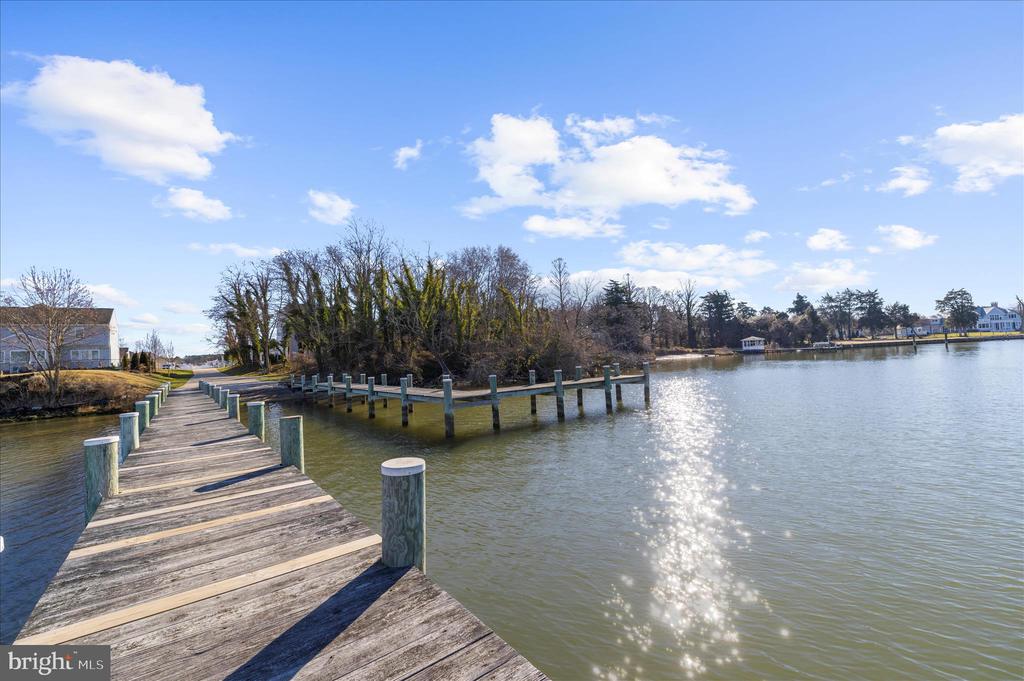 150 REGULATOR DRIVE N