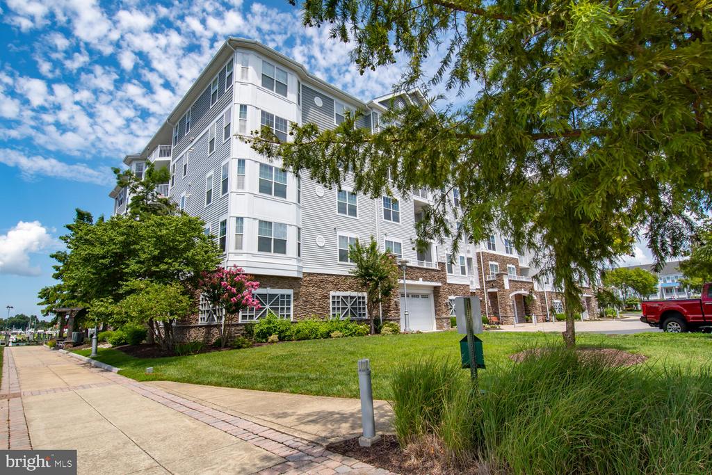 900 MARSHY COVE 411