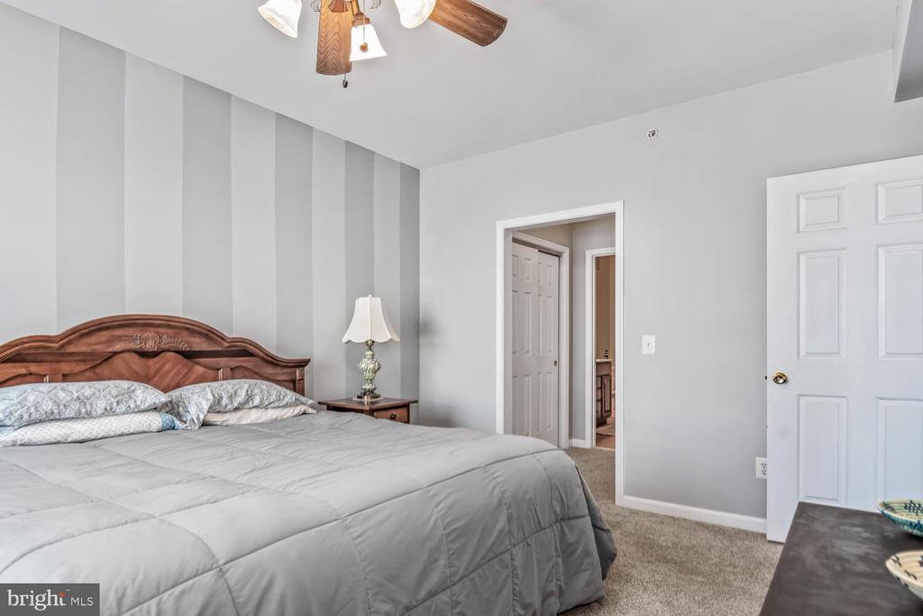 900 MARSHY COVE 411