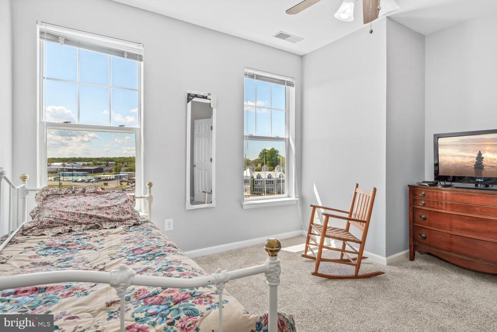 900 MARSHY COVE 411