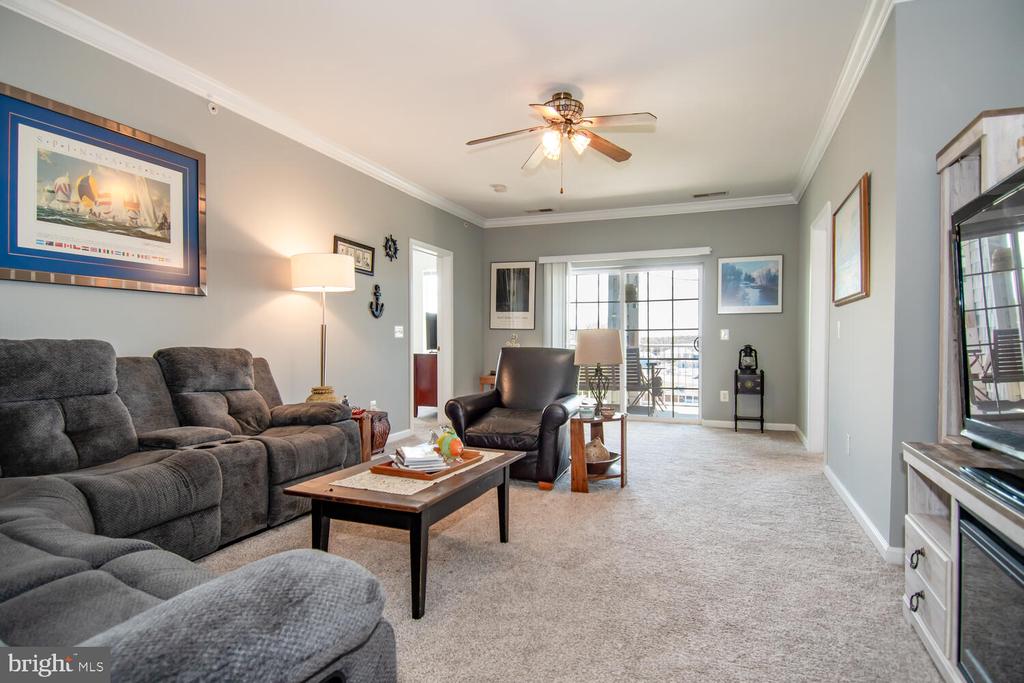 900 MARSHY COVE 411