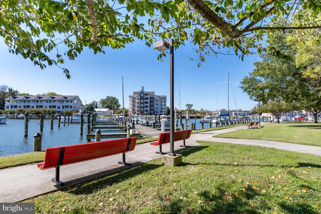 900 MARSHY COVE 411