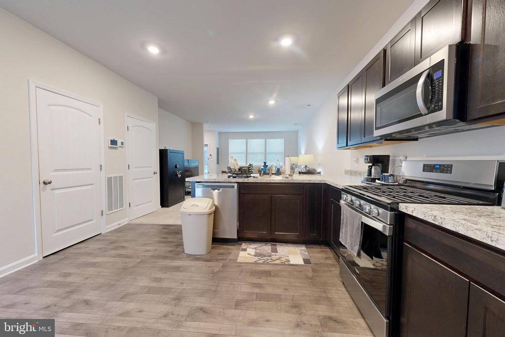 307 WOOD DUCK DRIVE