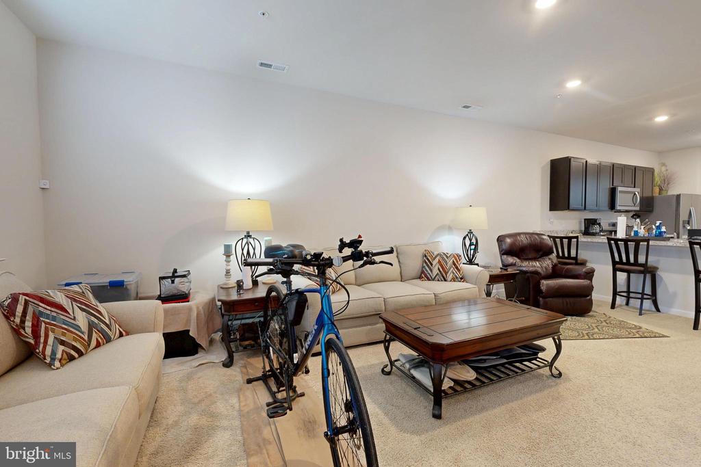 307 WOOD DUCK DRIVE