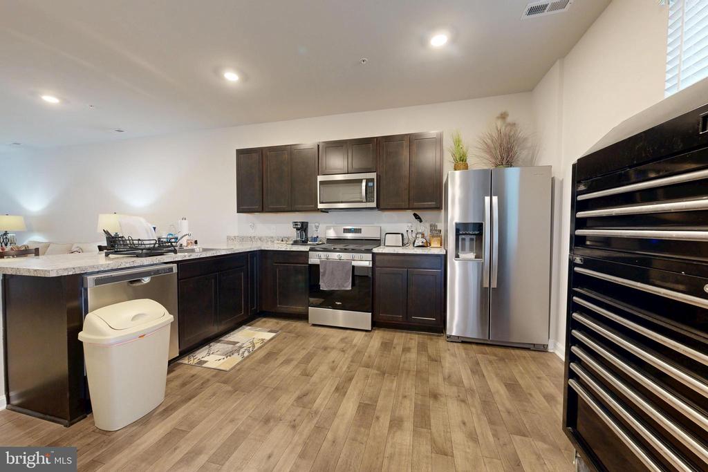 307 WOOD DUCK DRIVE