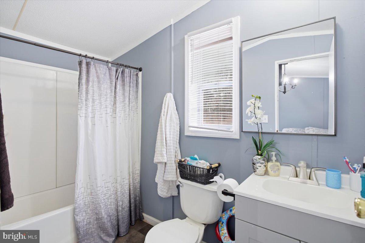 5421 SKIPJACK DRIVE N