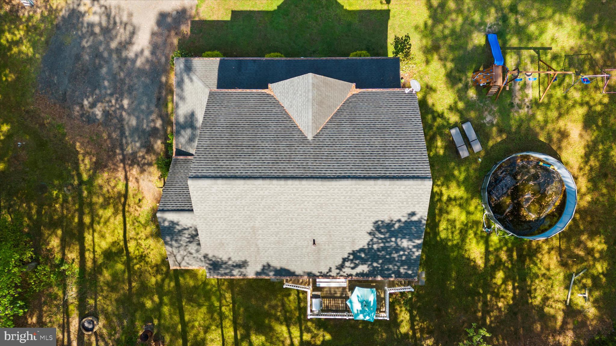 6941 HUBBARD ROAD