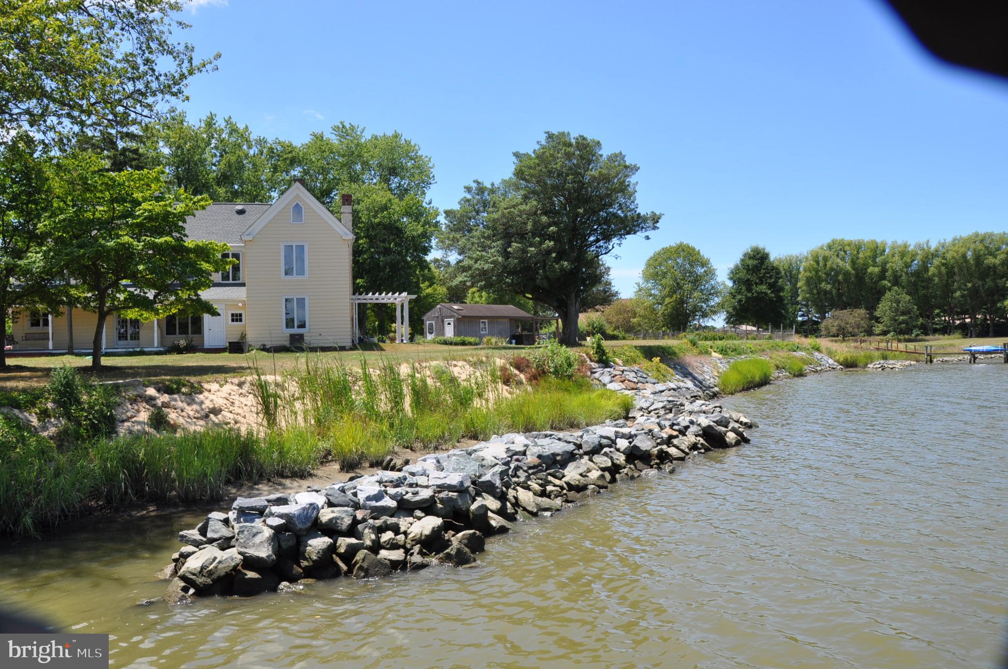 2208 HORNS POINT ROAD