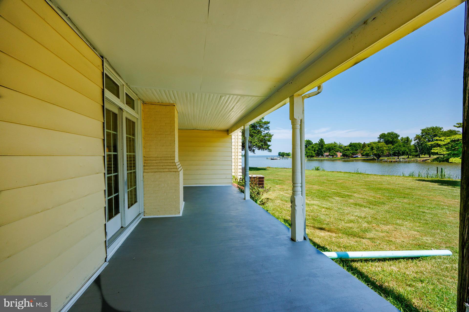 2208 HORNS POINT ROAD