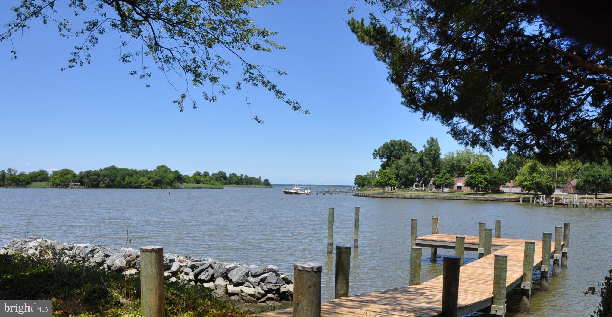 2208 HORNS POINT ROAD