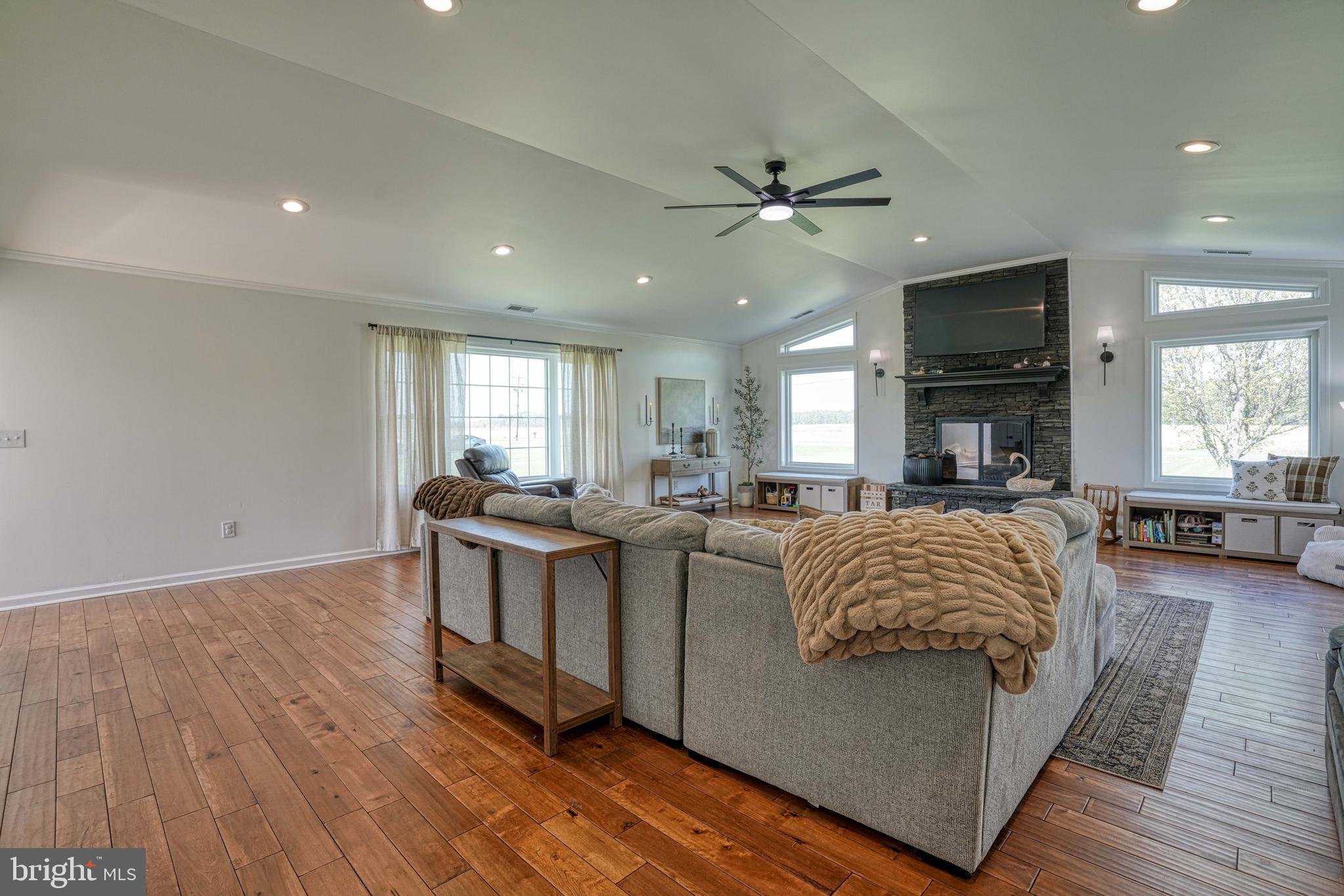 1911 DAILSVILLE ROAD