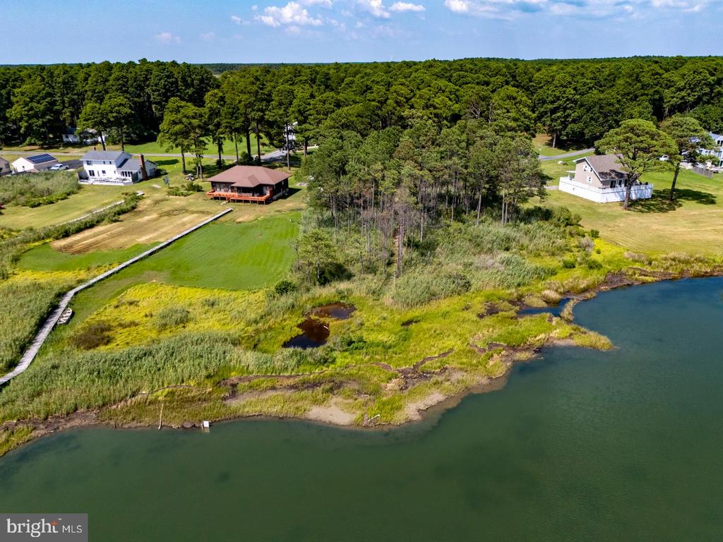 3113 BAY VIEW DRIVE