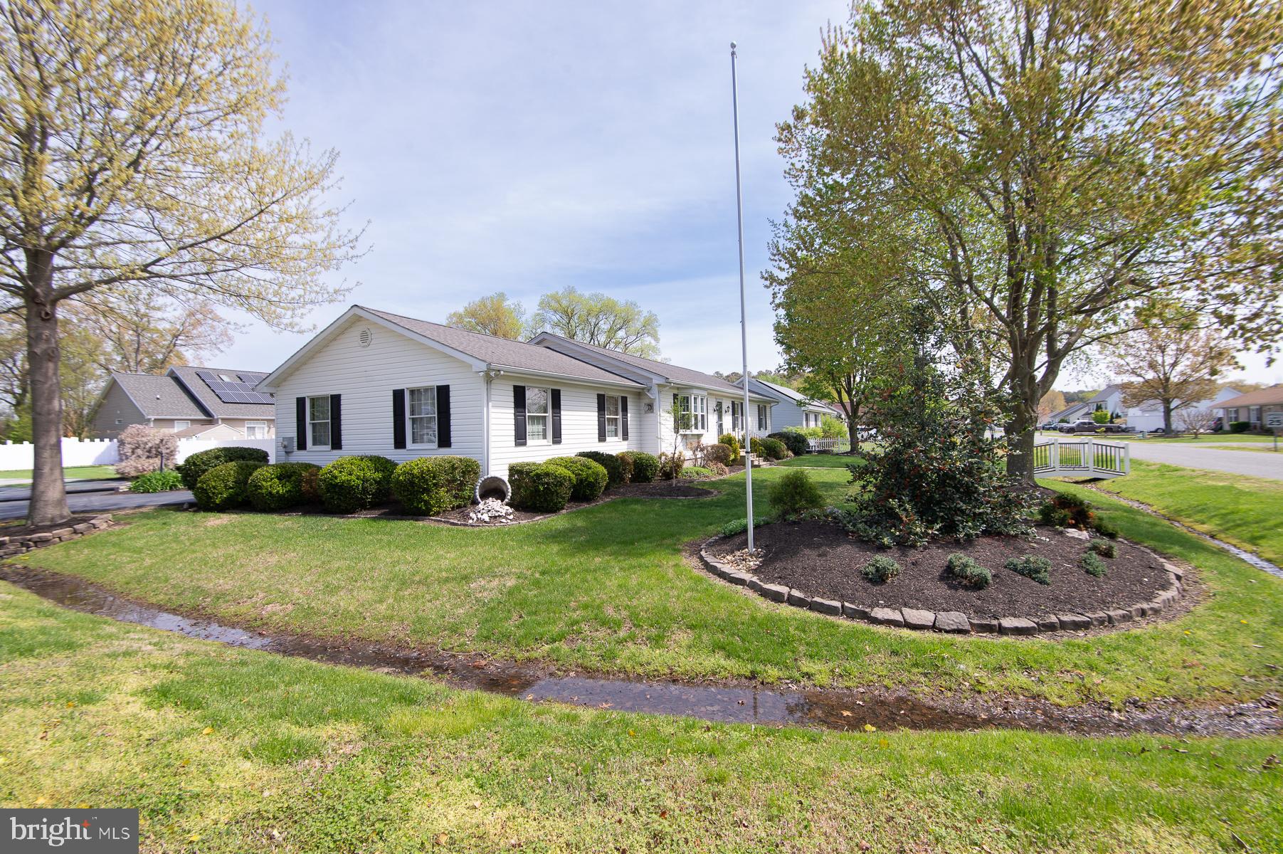 19 HOLLY TERRACE