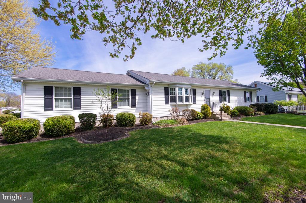 19 HOLLY TERRACE