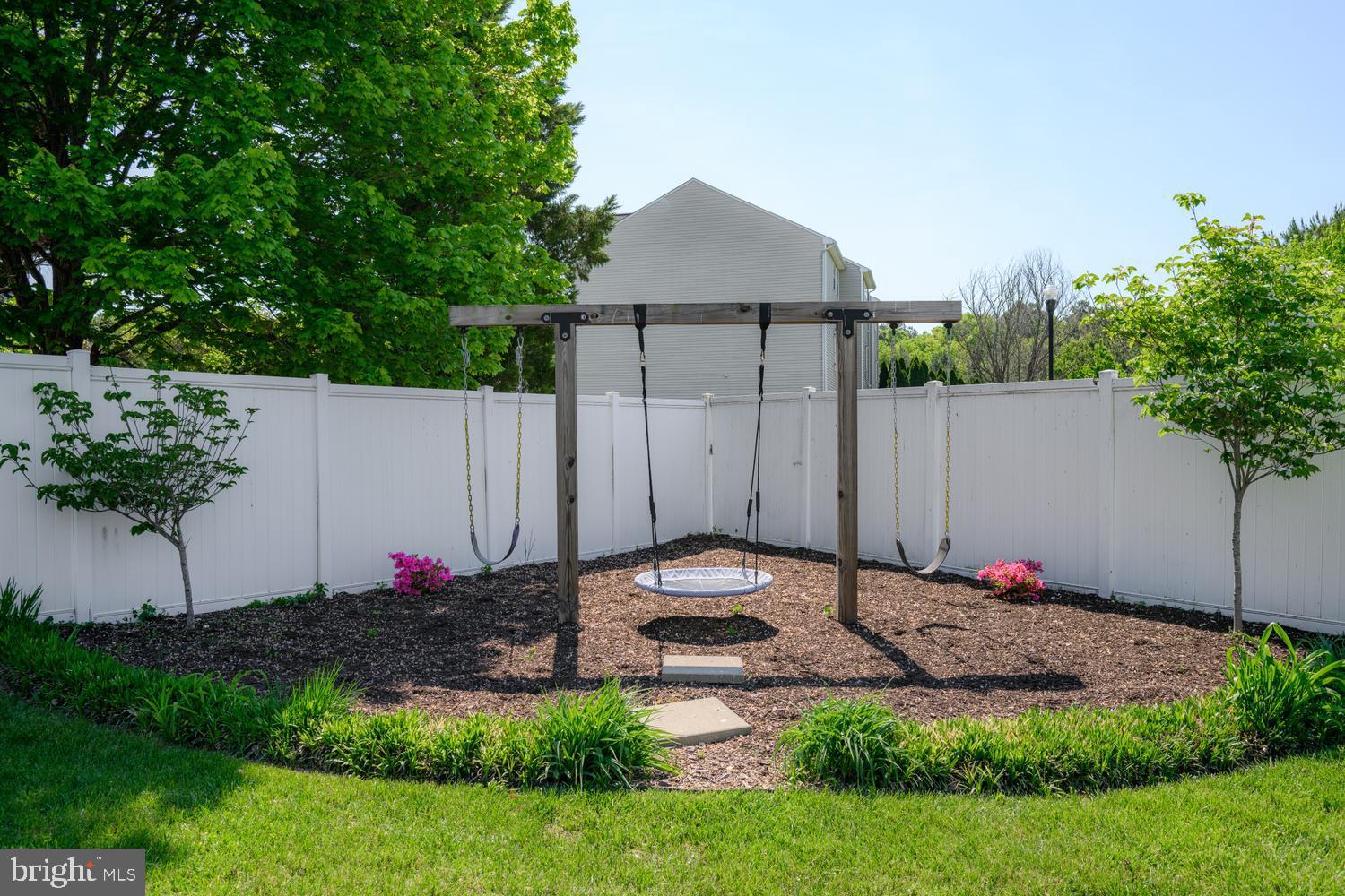 106 PINTAIL COURT