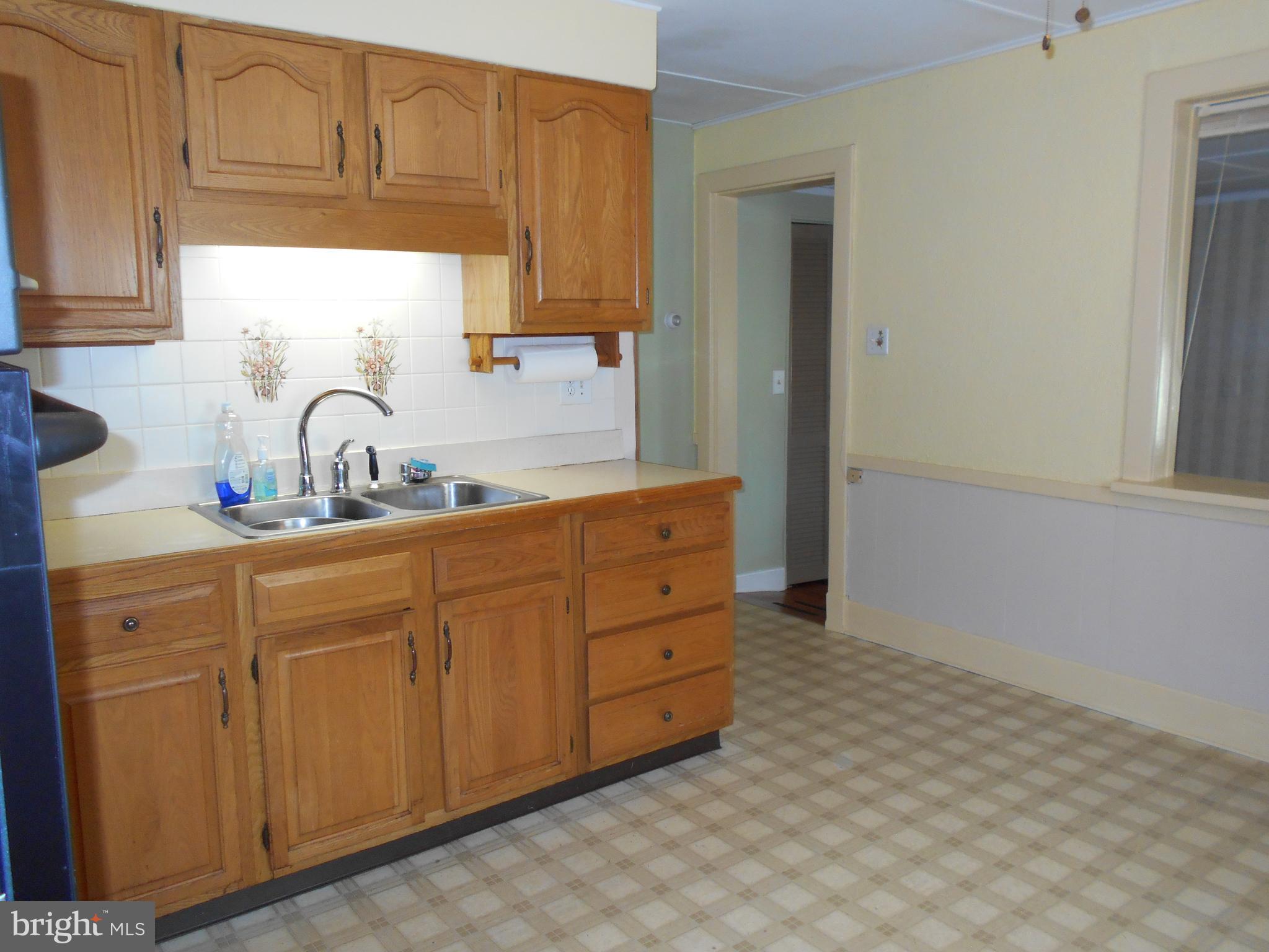 5841 HUDSON WHARF ROAD