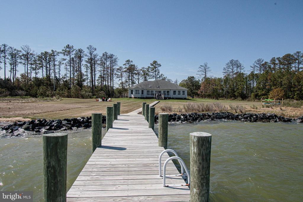 5227 BROOKS ROAD