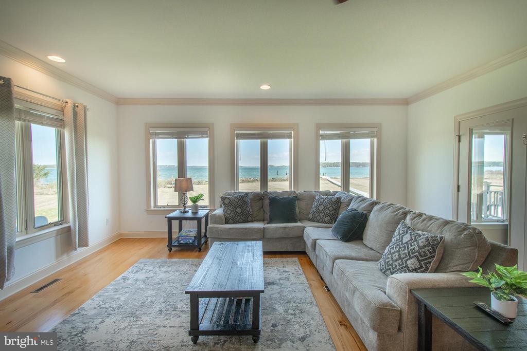 5227 BROOKS ROAD