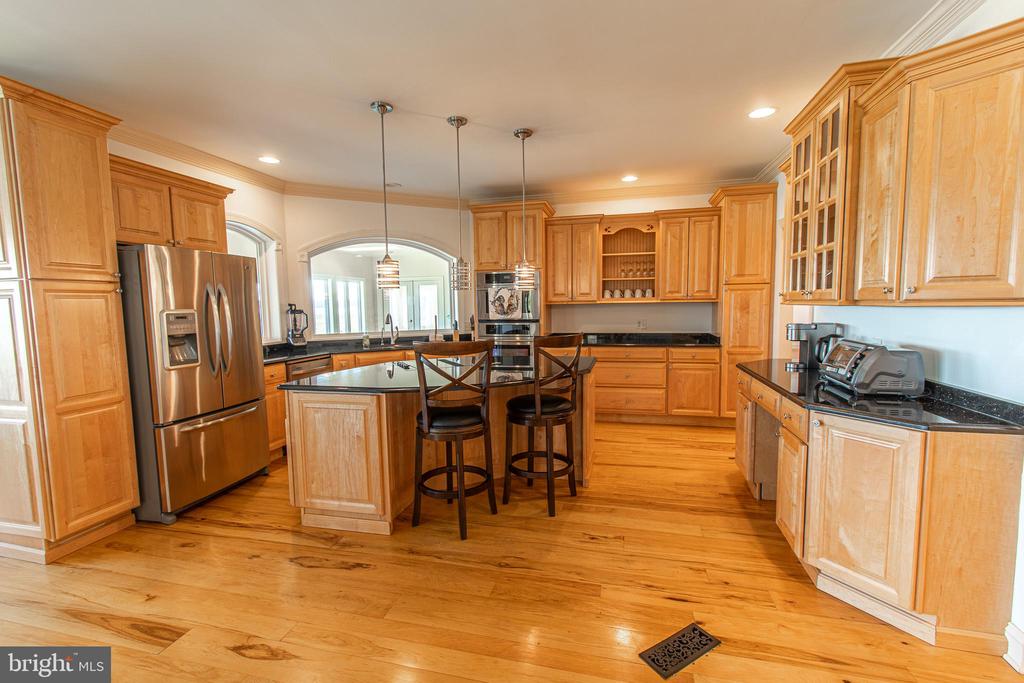 5227 BROOKS ROAD