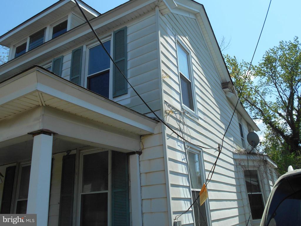 314 MUIR STREET
