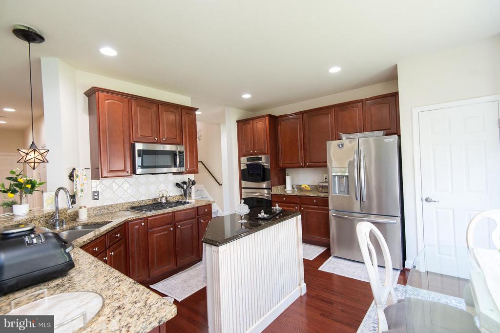 119 REGULATOR DRIVE N
