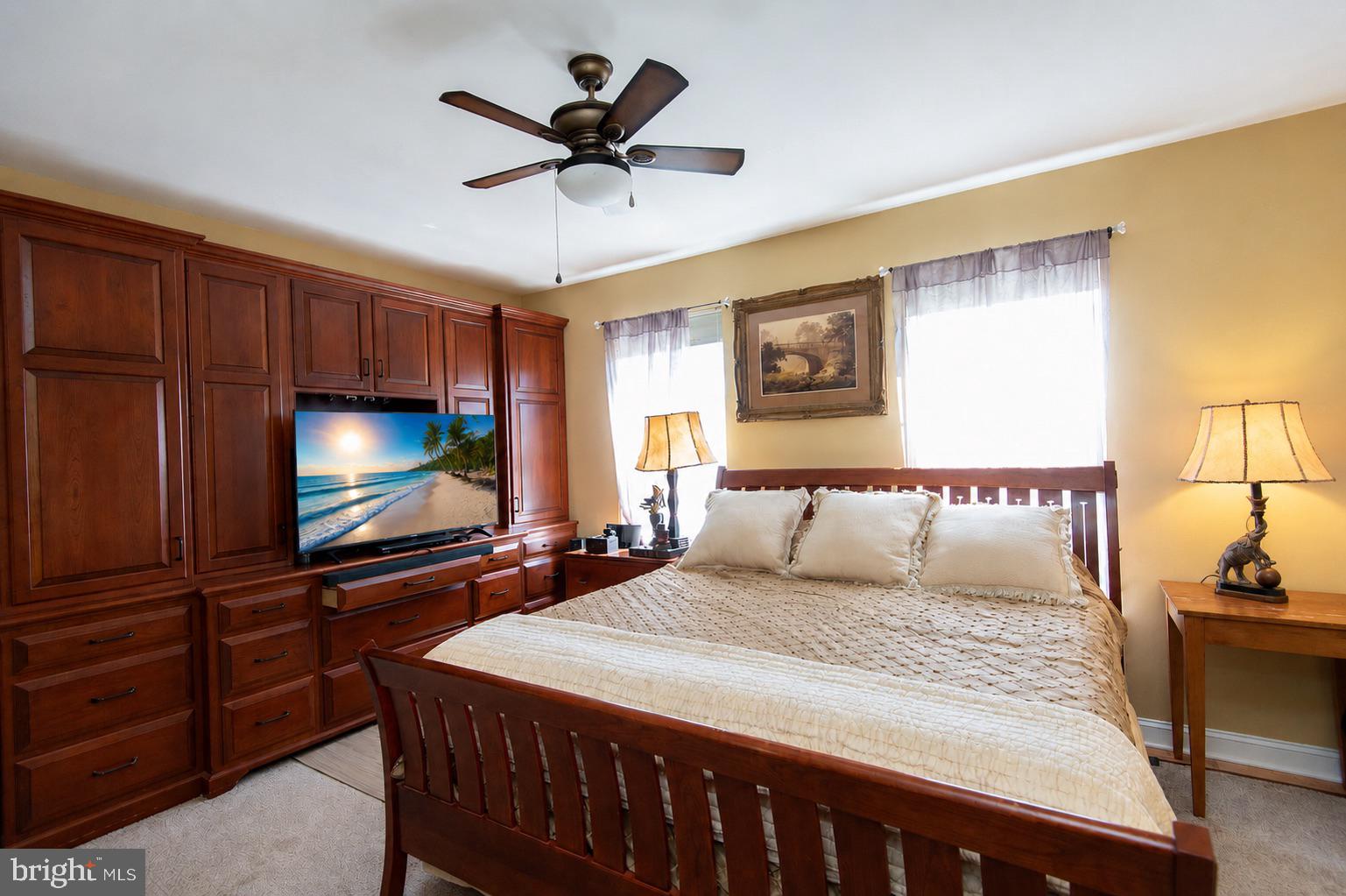 119 REGULATOR DRIVE N