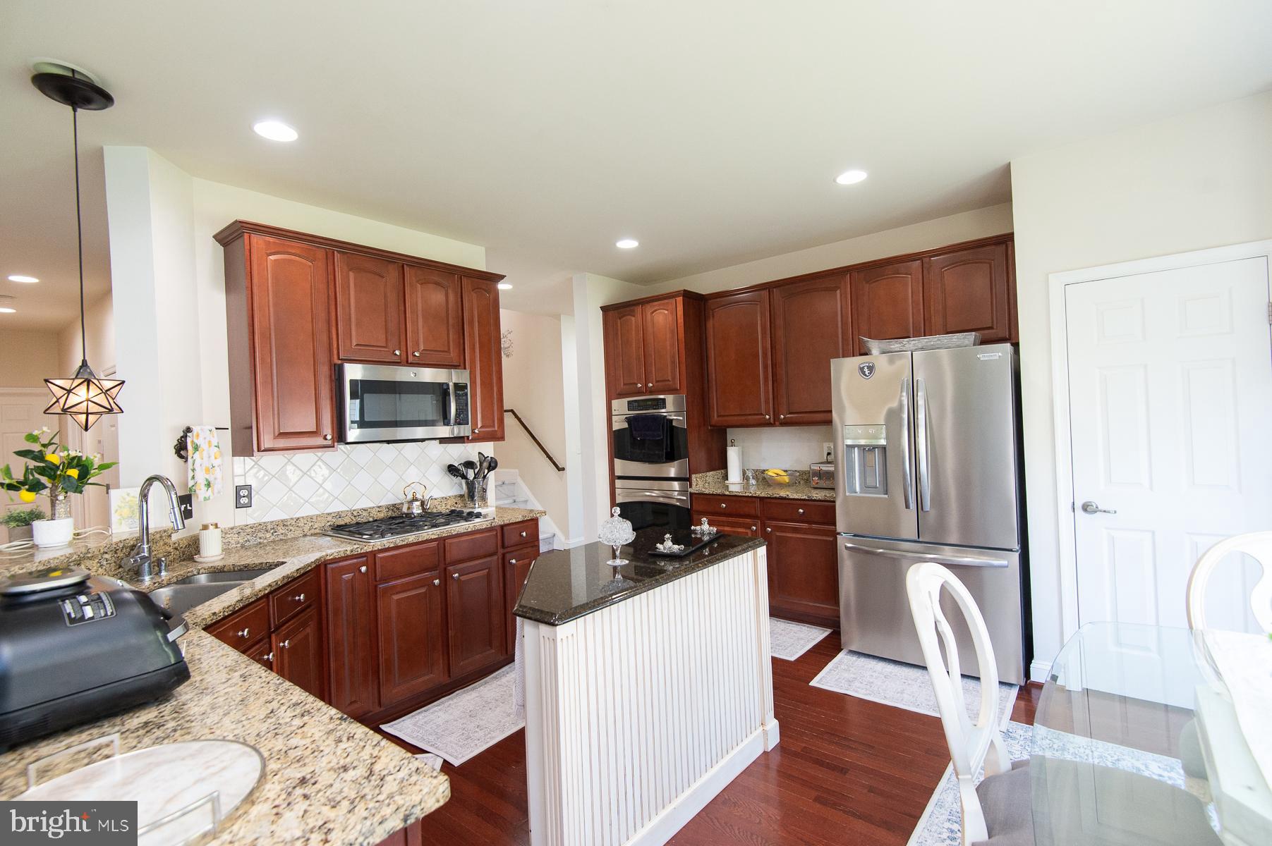 119 REGULATOR DRIVE N