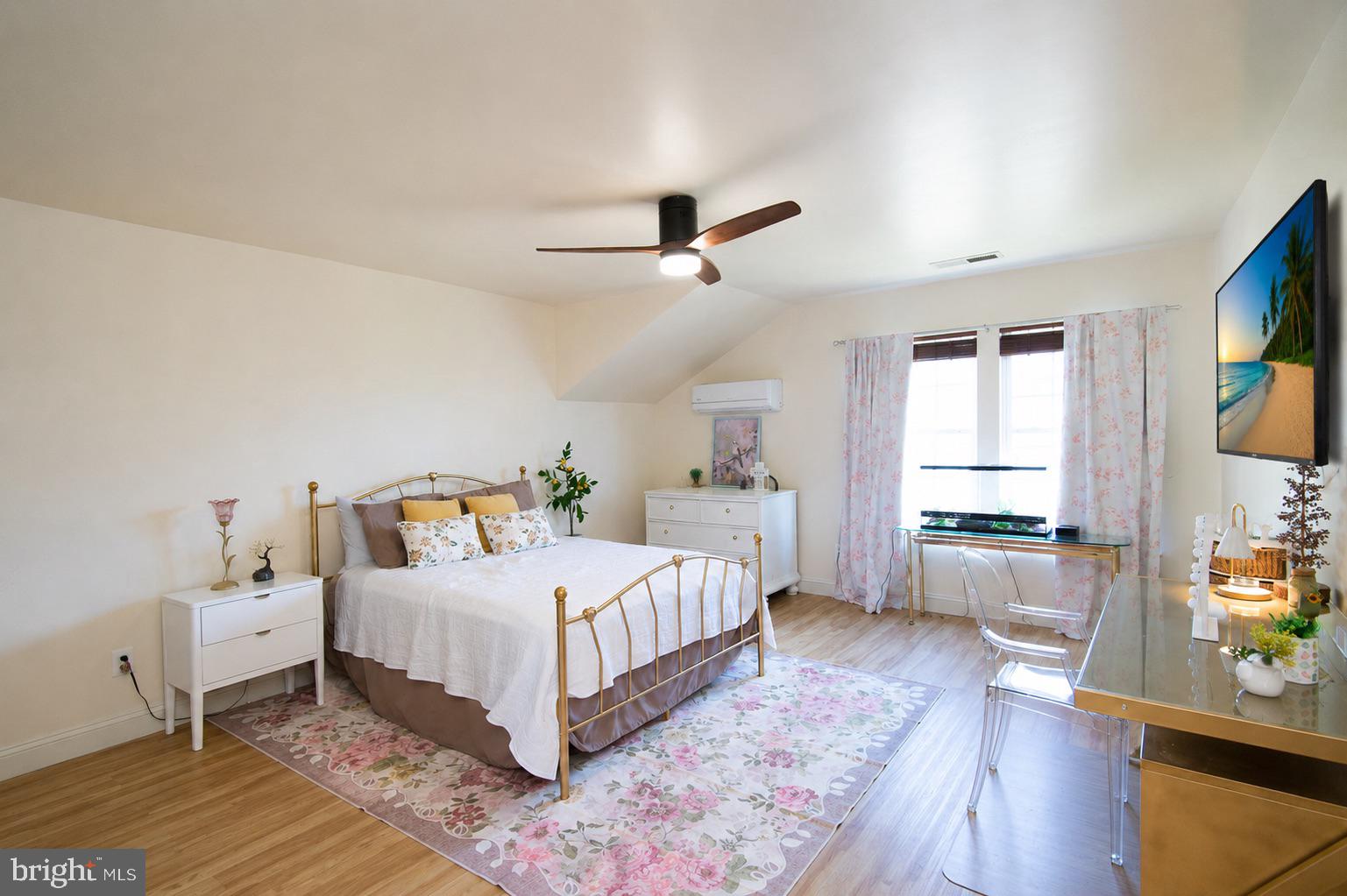 119 REGULATOR DRIVE N