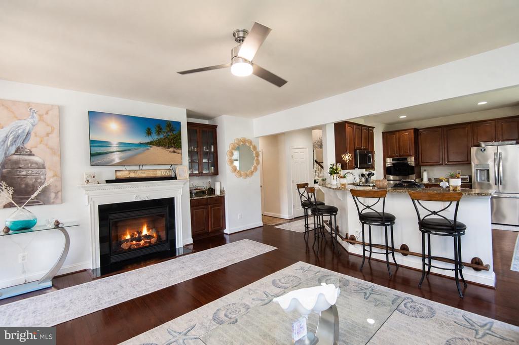 119 REGULATOR DRIVE N