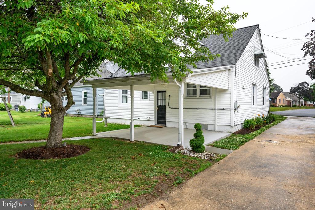 207 CRUSADER ROAD
