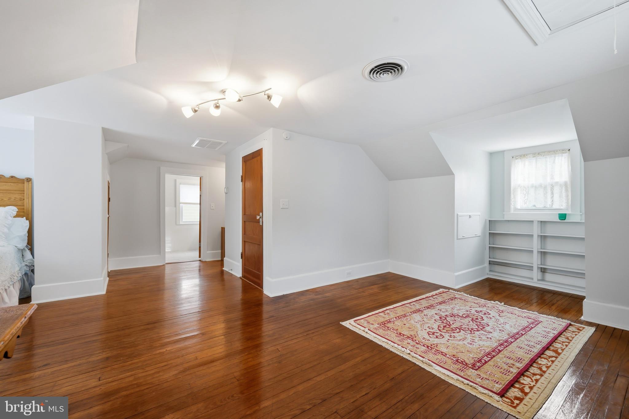 207 CRUSADER ROAD